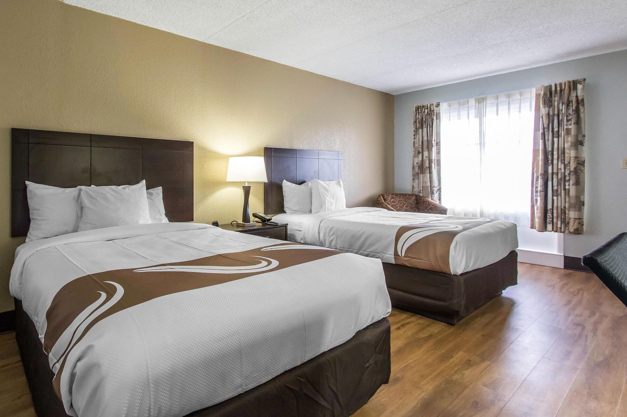 מובייל Quality Inn Downtown Historic District מראה חיצוני תמונה