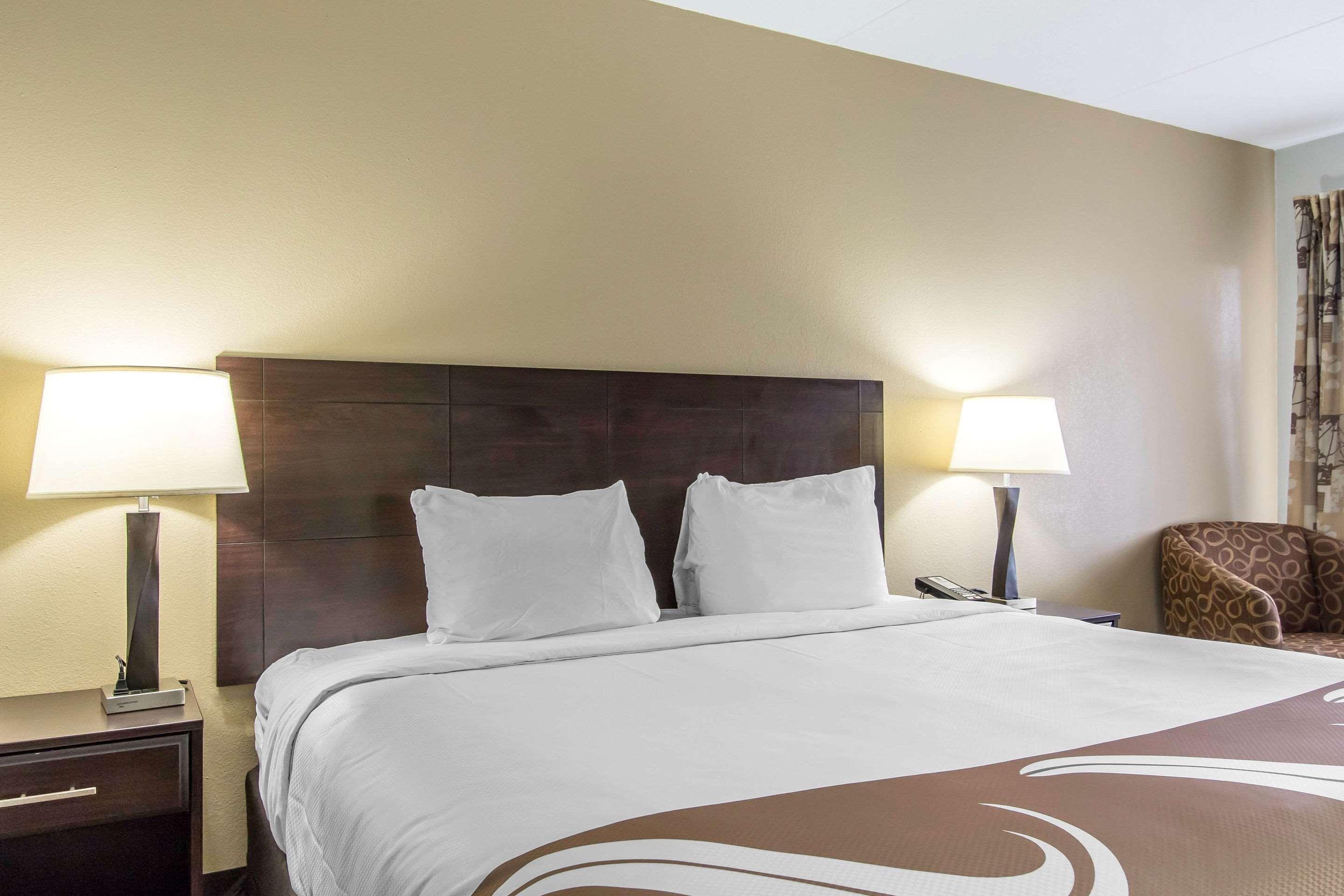 מובייל Quality Inn Downtown Historic District מראה חיצוני תמונה
