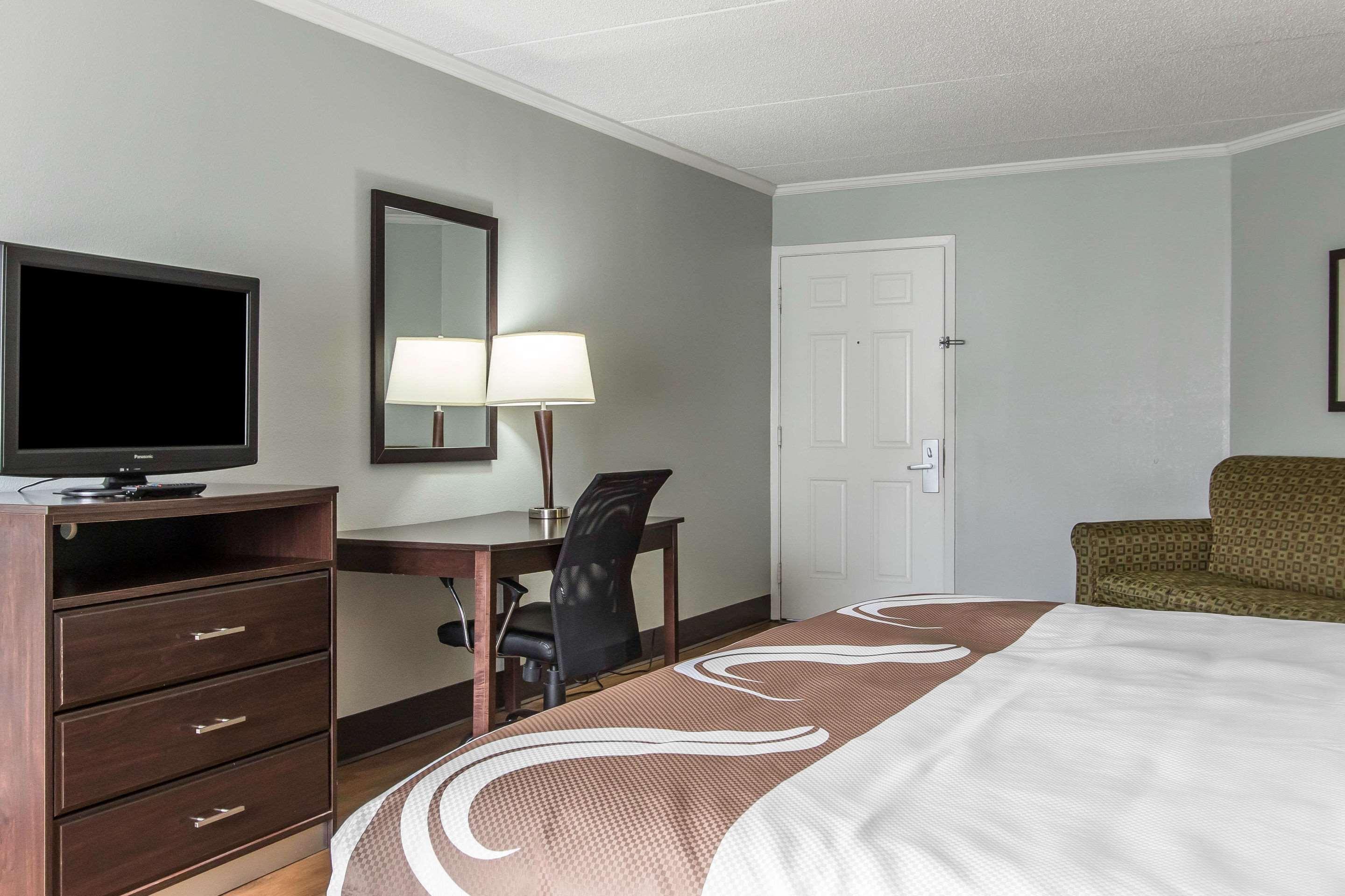 מובייל Quality Inn Downtown Historic District מראה חיצוני תמונה
