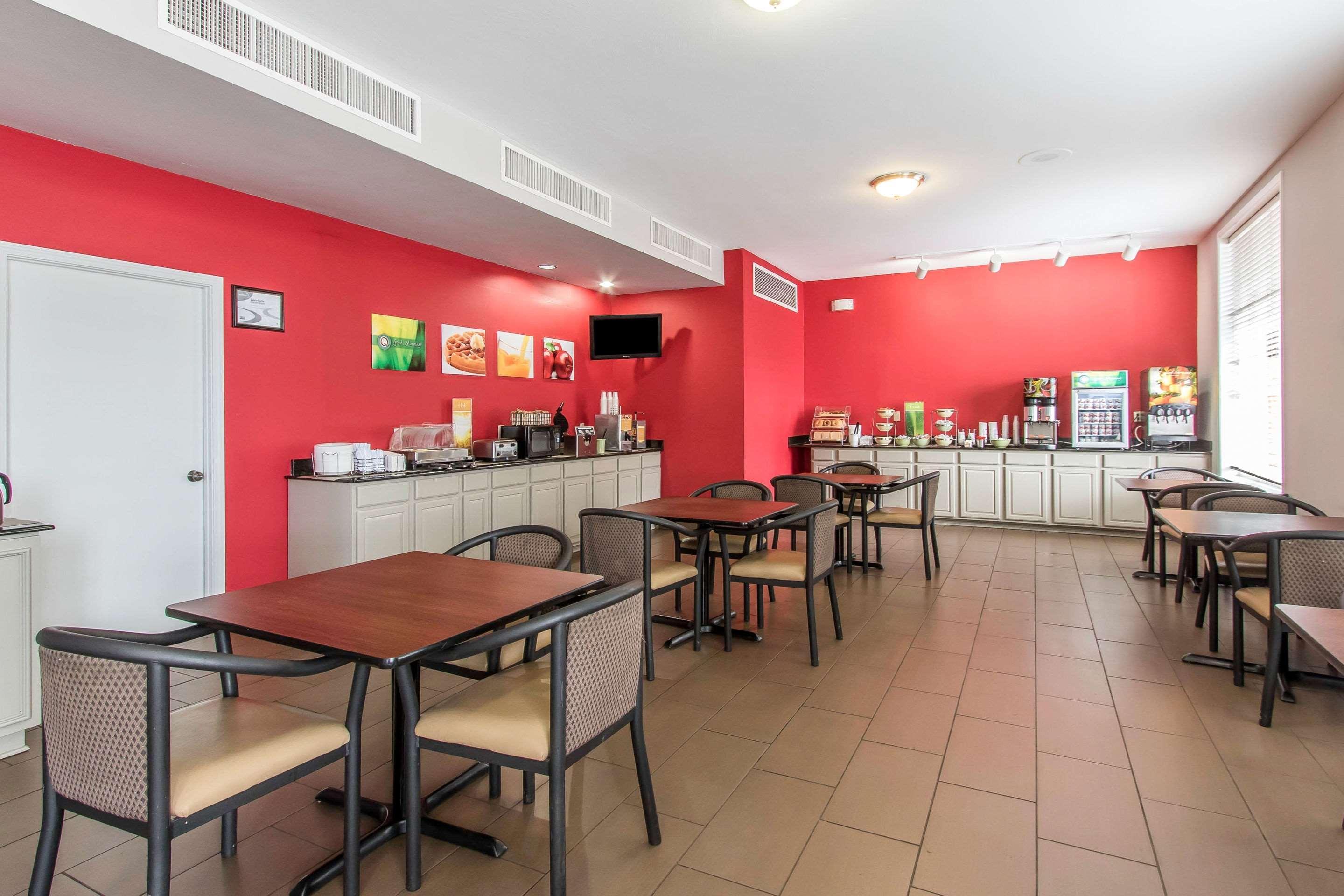 מובייל Quality Inn Downtown Historic District מראה חיצוני תמונה