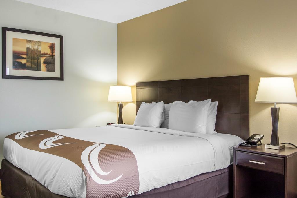 מובייל Quality Inn Downtown Historic District מראה חיצוני תמונה