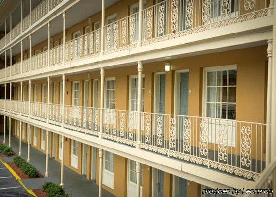 מובייל Quality Inn Downtown Historic District מראה חיצוני תמונה