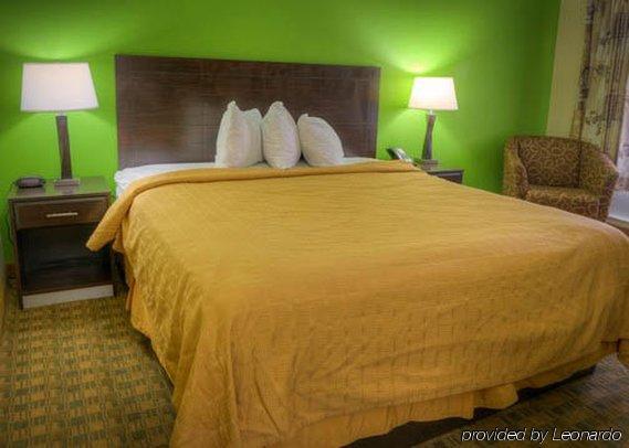 מובייל Quality Inn Downtown Historic District מראה חיצוני תמונה